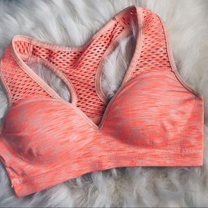 vs pink push up sports bra